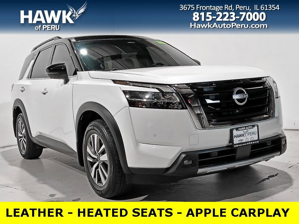 Used 2024 Nissan Pathfinder SL