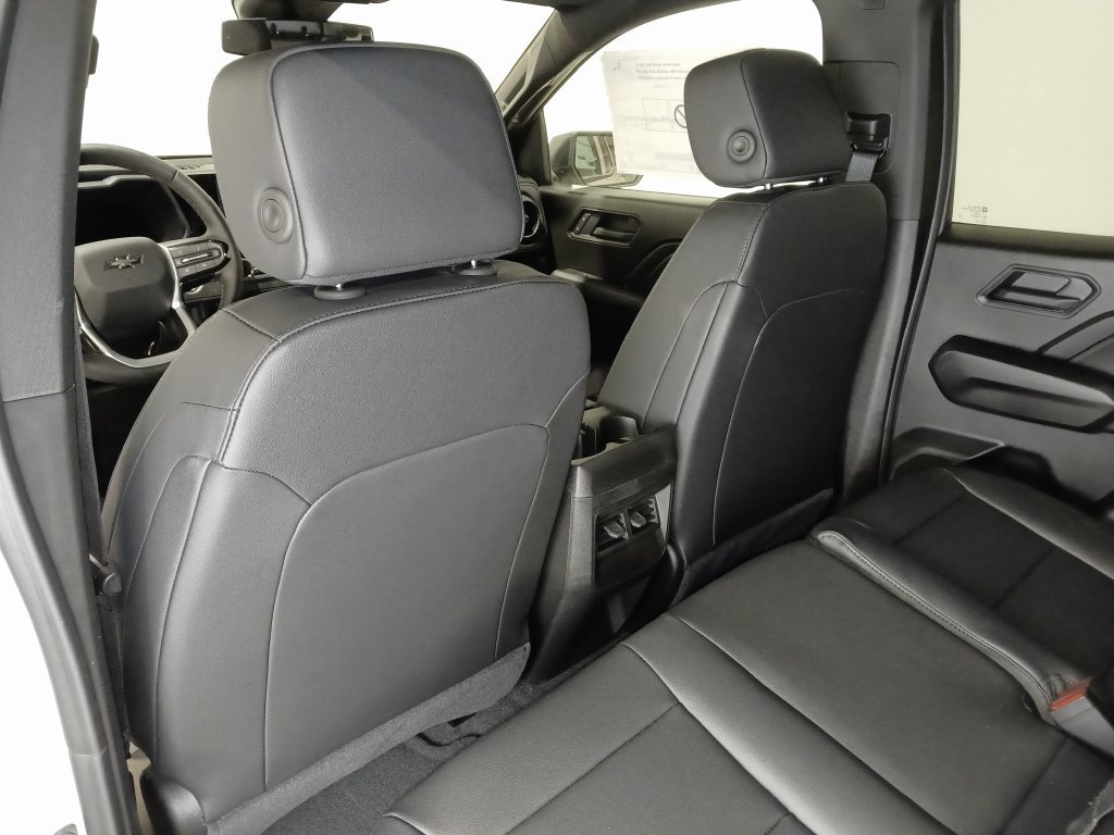 2026 Chevrolet Colorado Trail Boss - Photo 13