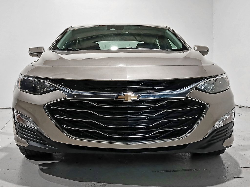2024 Chevrolet Malibu 1LT photo 2