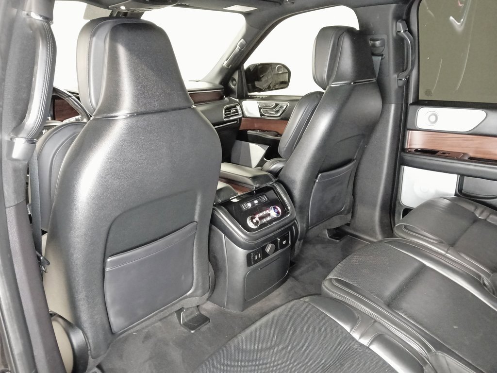 2018 LINCOLN NAVIGATOR L - Image 16