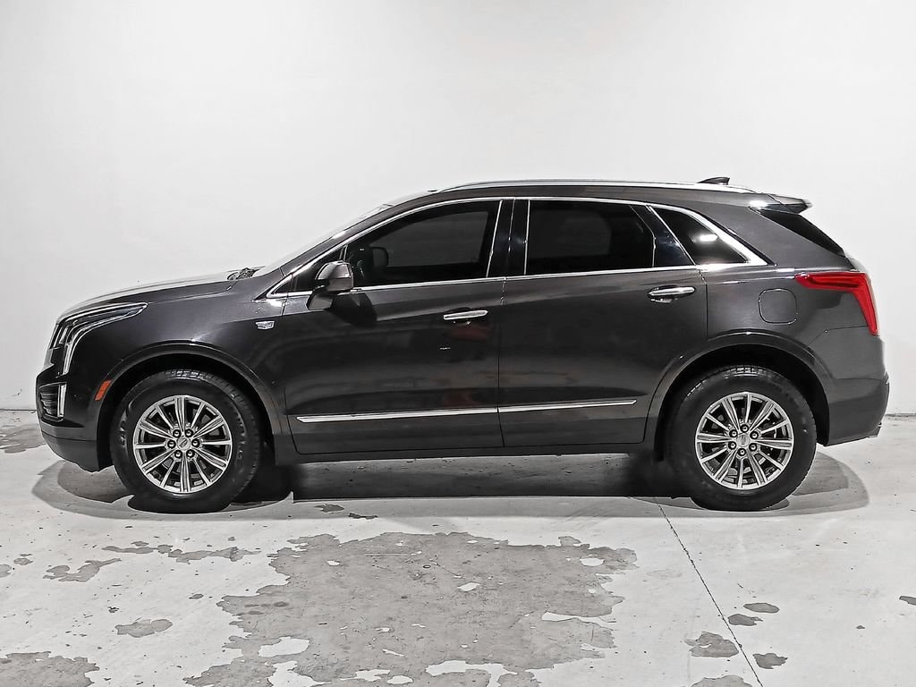 Used 2017 CADILLAC XT5 Luxury FWD SUV