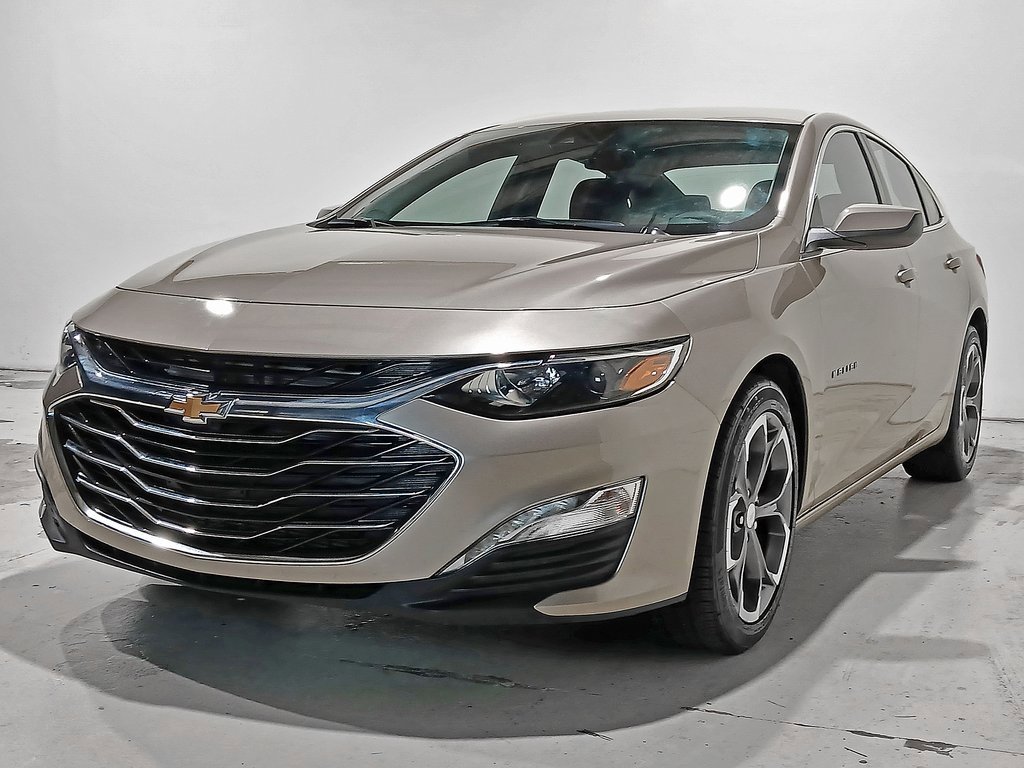 2024 Chevrolet Malibu 1LT photo 3