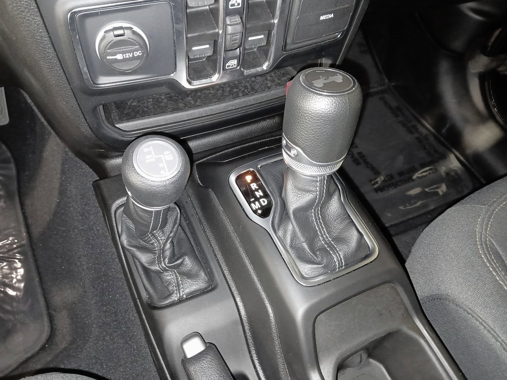 2025 JEEP WRANGLER - Image 19