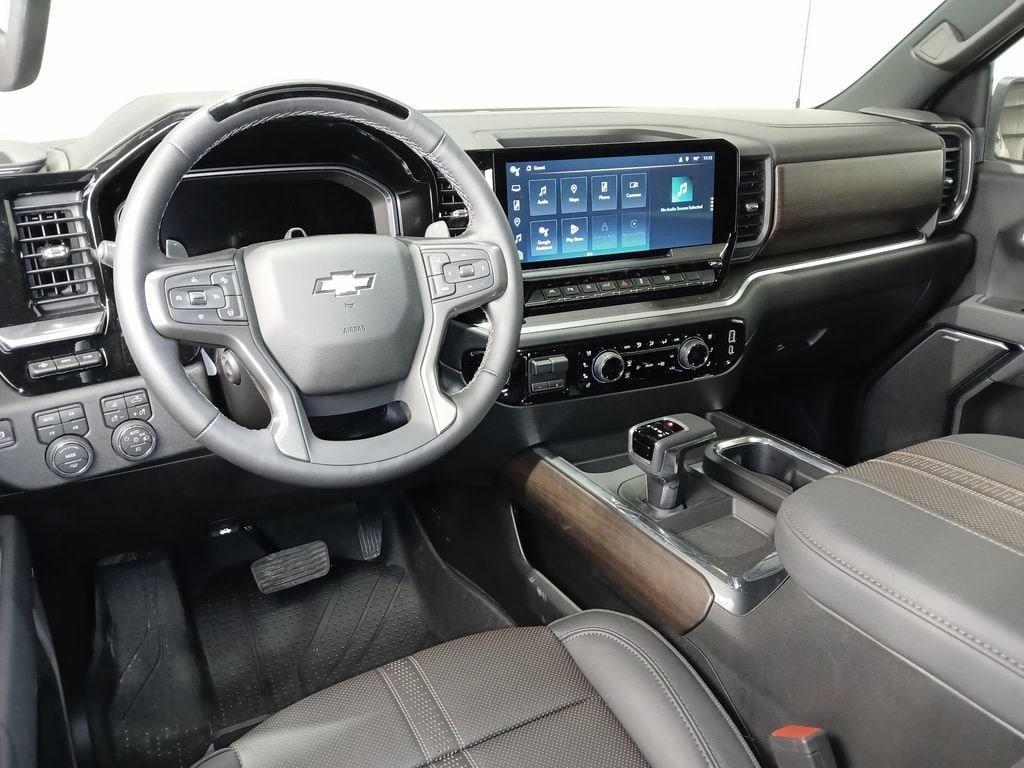 2026 Chevrolet Silverado 1500 High Country - Photo 10