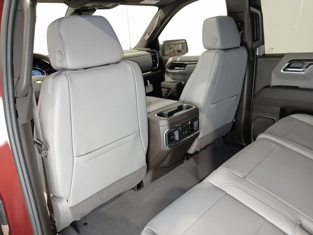 2026 Chevrolet Silverado 1500 LTZ - Photo 15