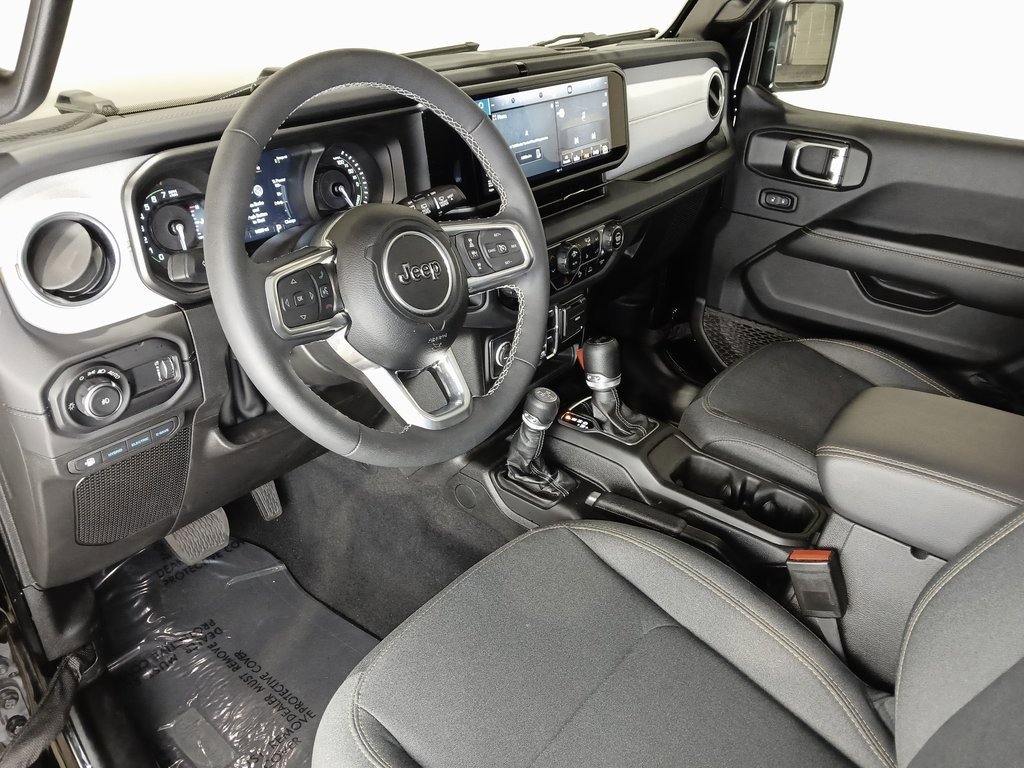 2025 JEEP WRANGLER - Image 16