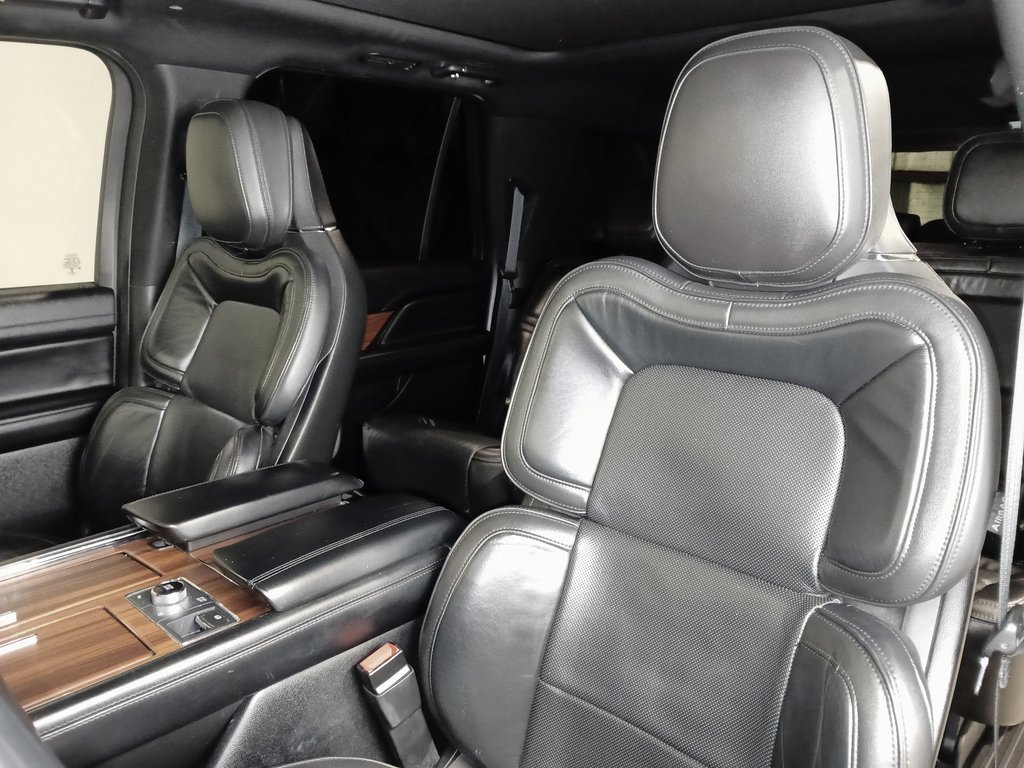 2018 LINCOLN NAVIGATOR L - Image 11