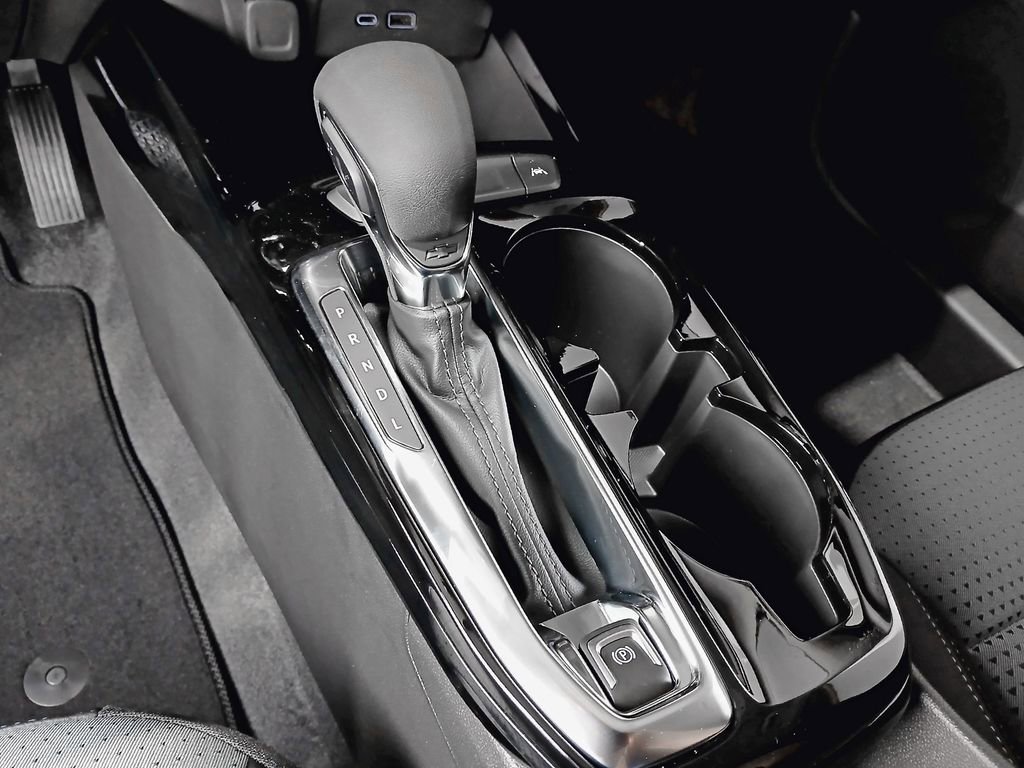 2026 Chevrolet Trax LT - Photo 18