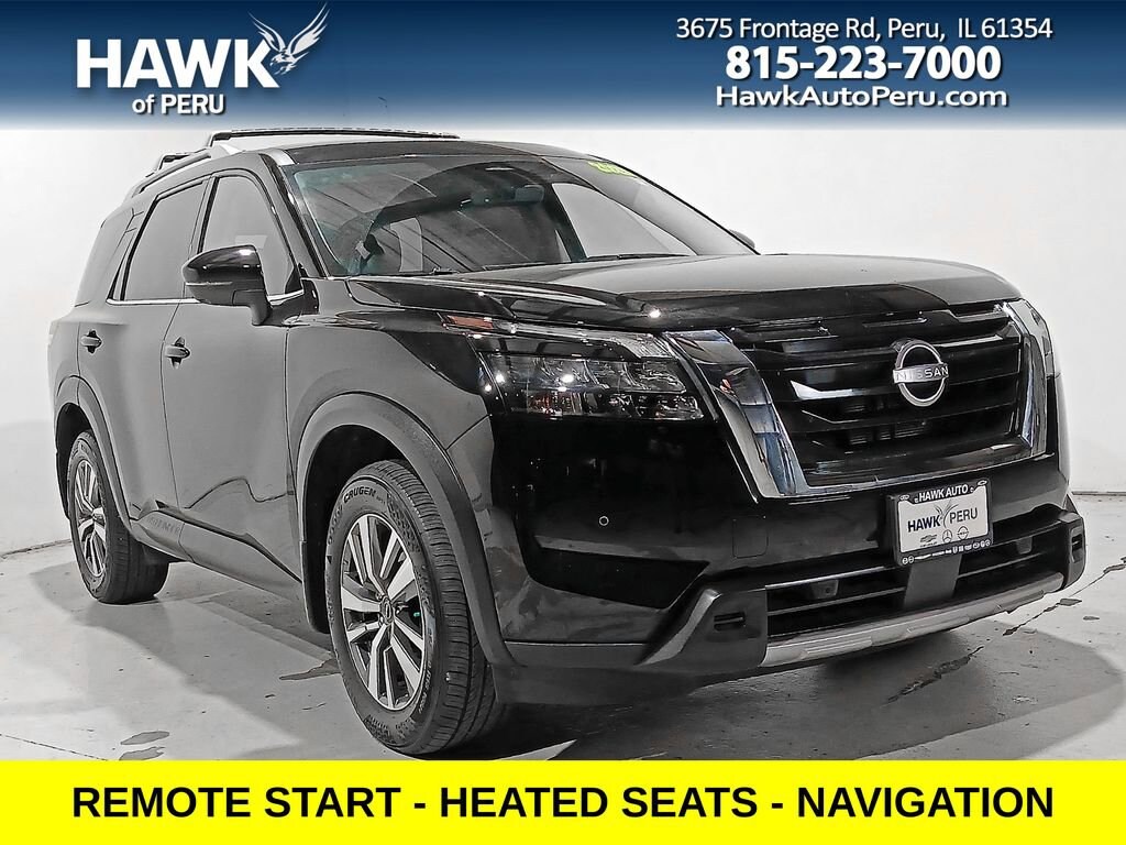 Used 2025 Nissan Pathfinder SL
