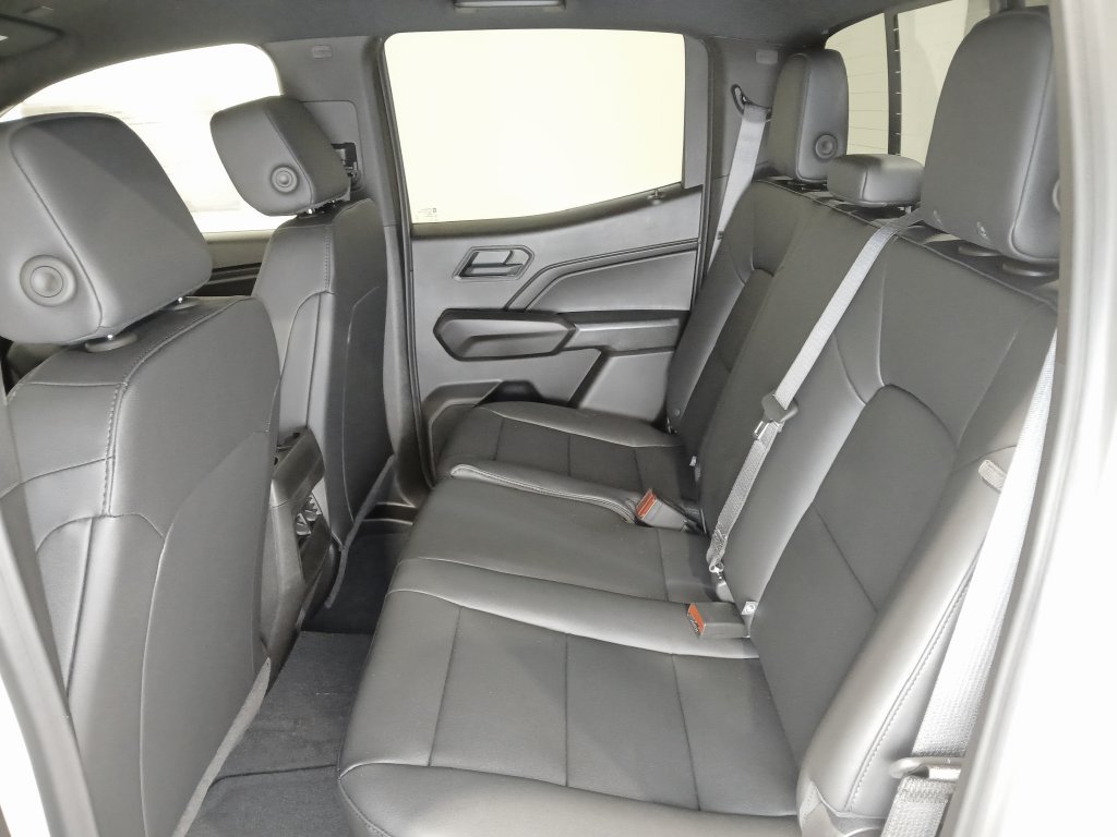 2026 Chevrolet Colorado Trail Boss - Photo 11