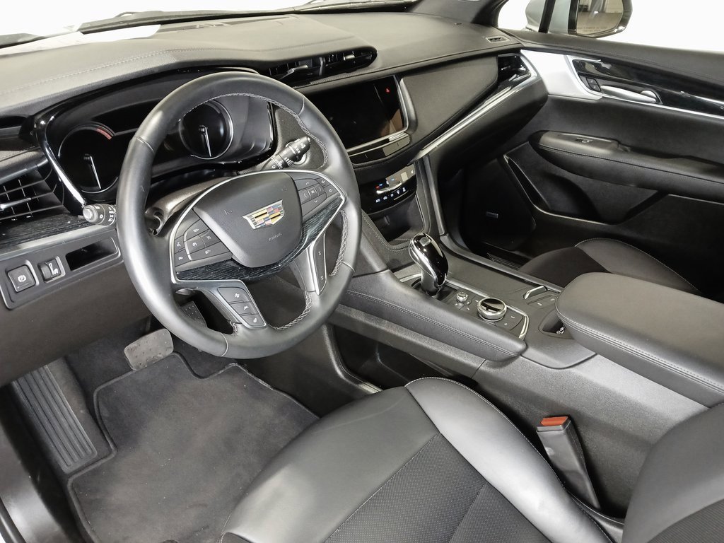 2025 CADILLAC XT5 - Image 16