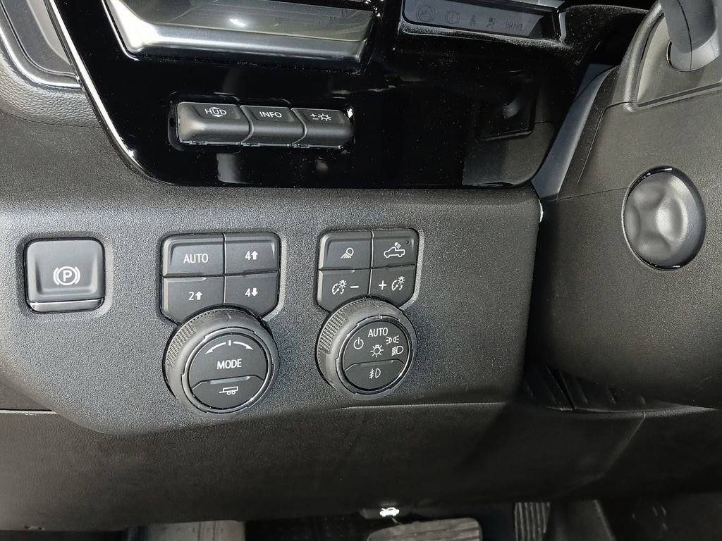 2026 Chevrolet Silverado 1500 High Country - Photo 18