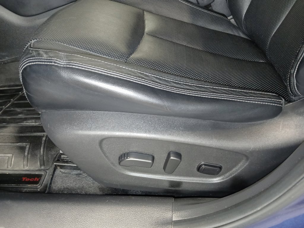 2018 NISSAN ROGUE - Image 16