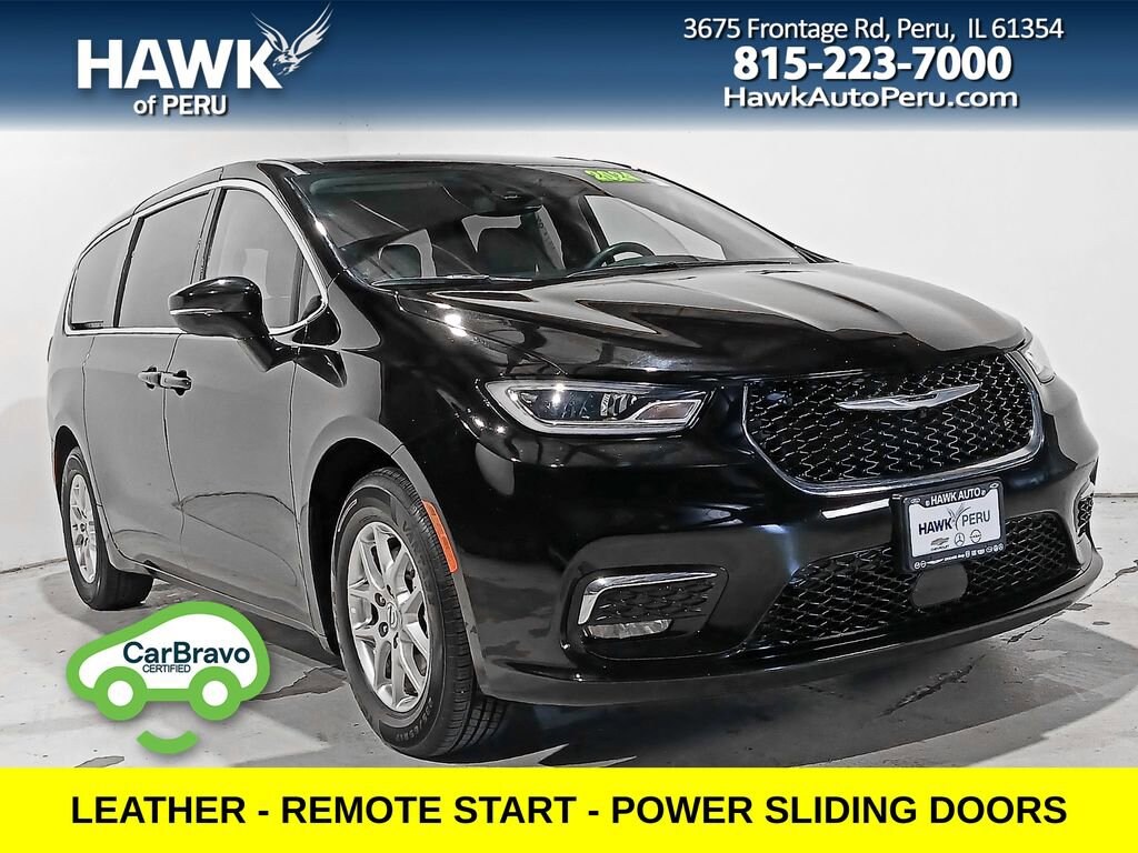 Used 2024 Chrysler Pacifica Touring L