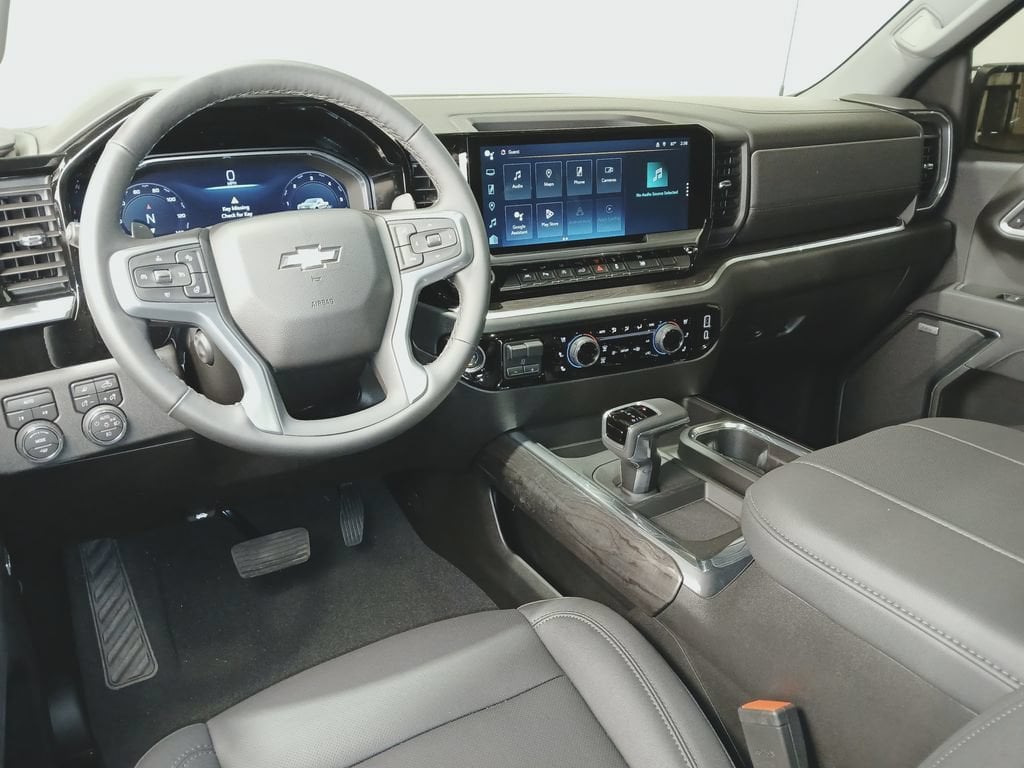 2026 Chevrolet Silverado 1500 LTZ - Photo 8