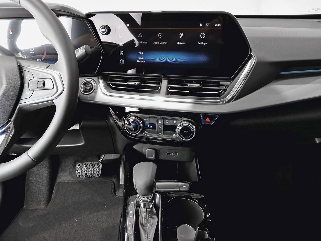 2026 Chevrolet Trax LT - Photo 17