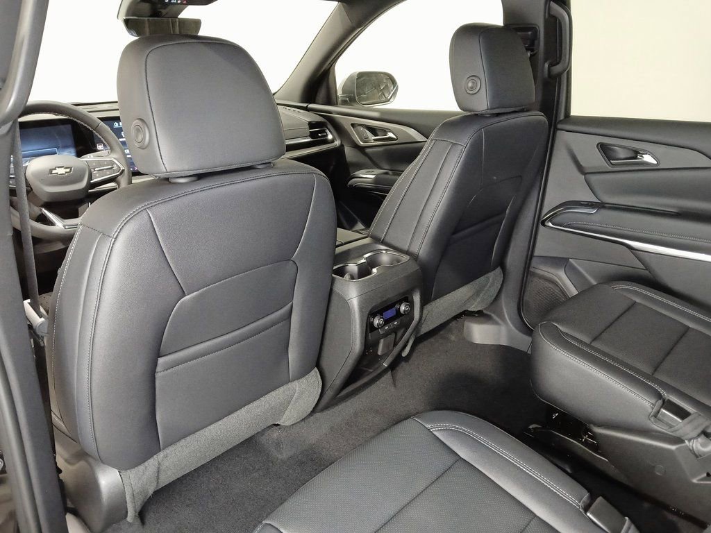 2026 Chevrolet Traverse LT - Photo 15