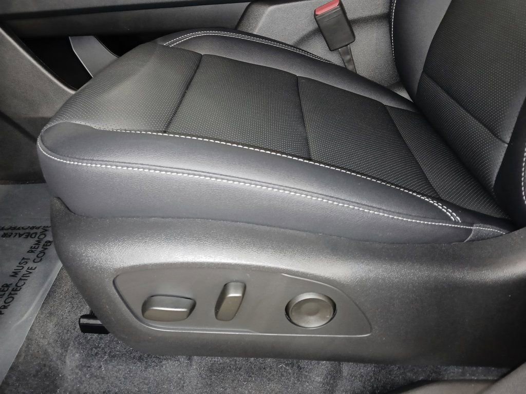 2026 Chevrolet Traverse LT - Photo 17