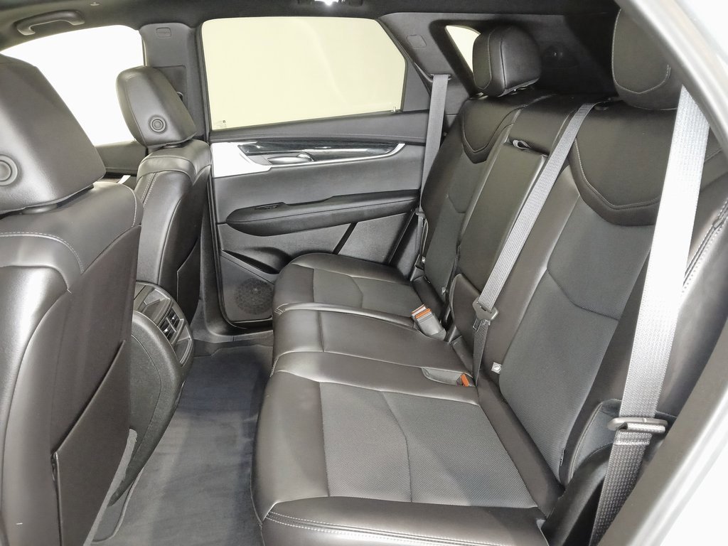 2025 CADILLAC XT5 - Image 12