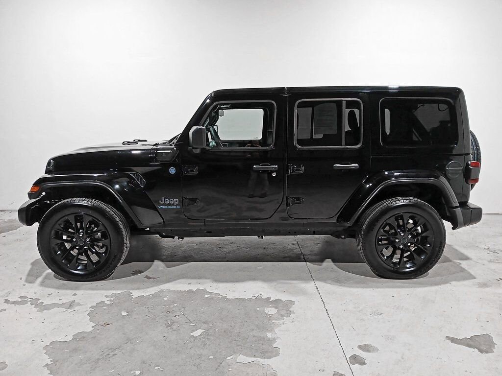 Used 2025 Jeep Wrangler 4xe Sahara