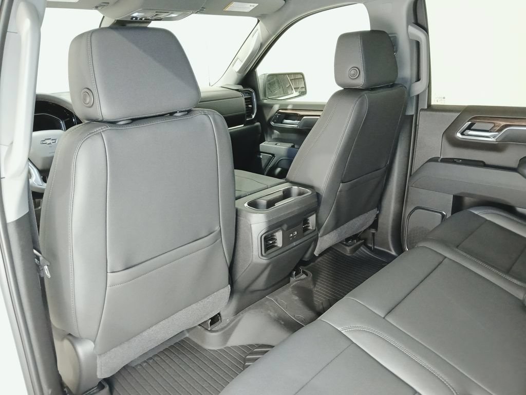 2026 Chevrolet Silverado 1500 RST - Photo 14