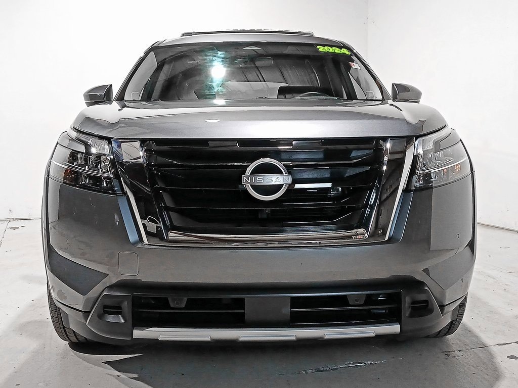 Used 2024 Nissan Pathfinder Platinum