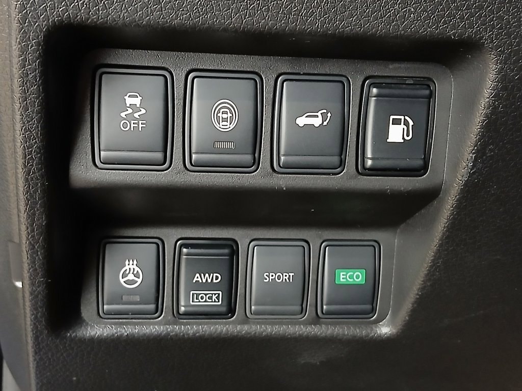 2018 NISSAN ROGUE - Image 34