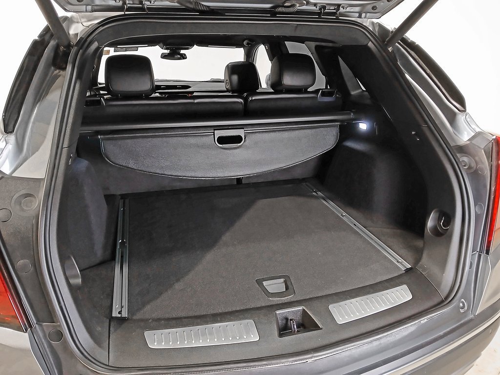 2025 CADILLAC XT5 - Image 8