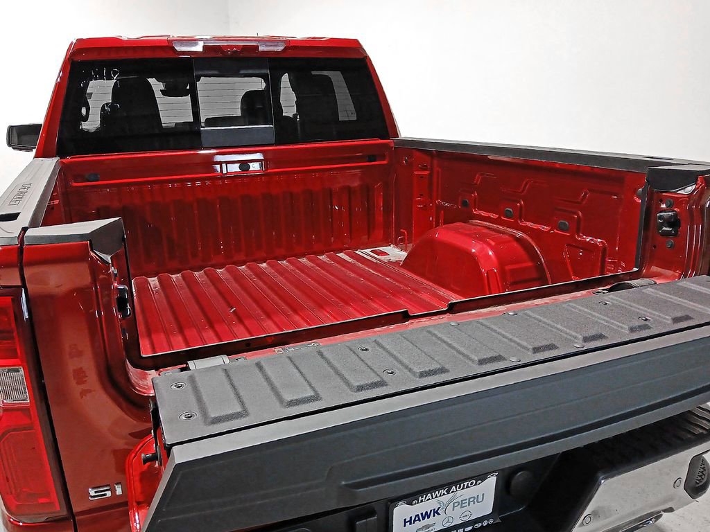 2026 Chevrolet Silverado 1500 LTZ - Photo 7