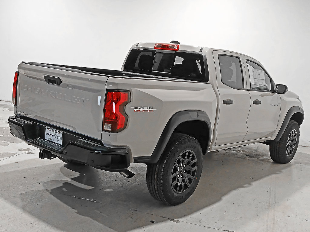2026 Chevrolet Colorado Trail Boss - Photo 6