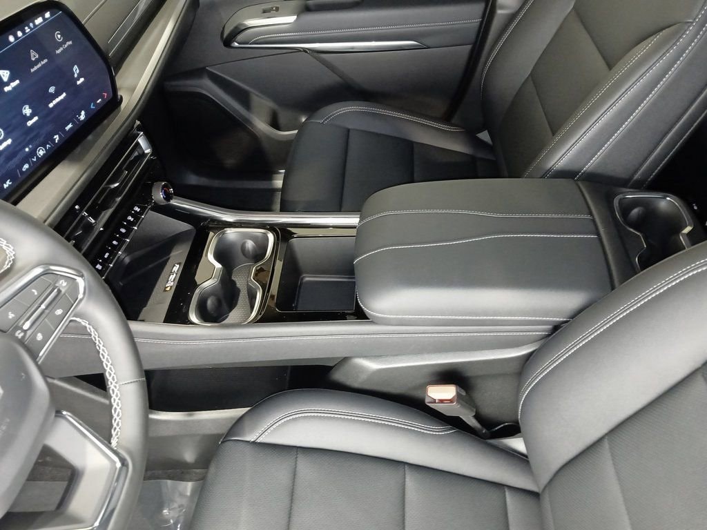 2026 Chevrolet Traverse LT - Photo 18