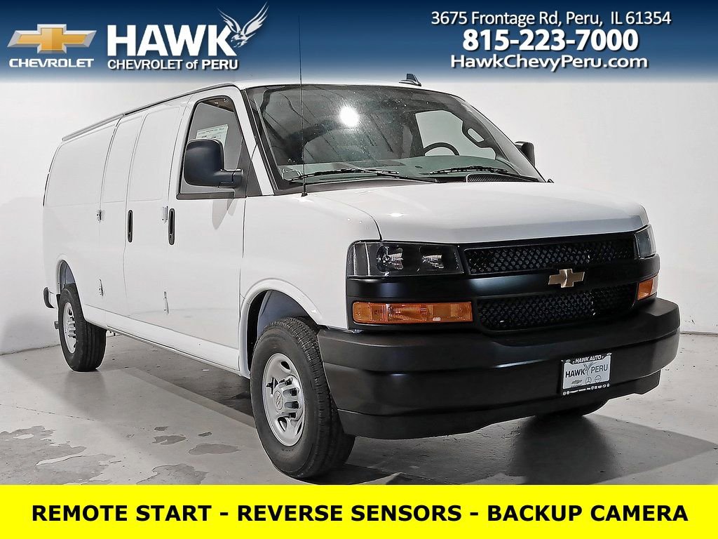 2025 Chevrolet Express 2500 Extended Work Van HD's photo