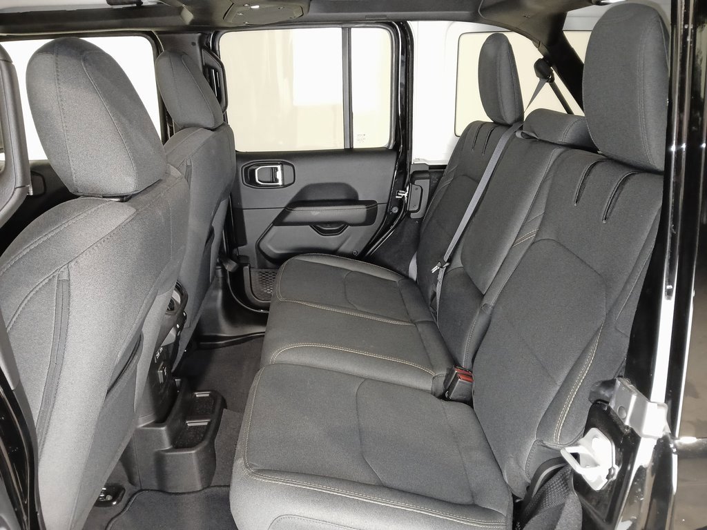 2025 JEEP WRANGLER - Image 13