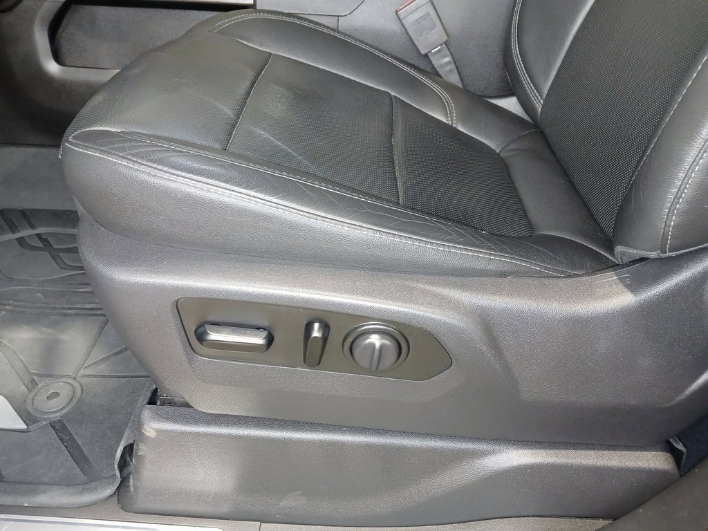 2019 CHEVROLET SILVERADO - Image 16