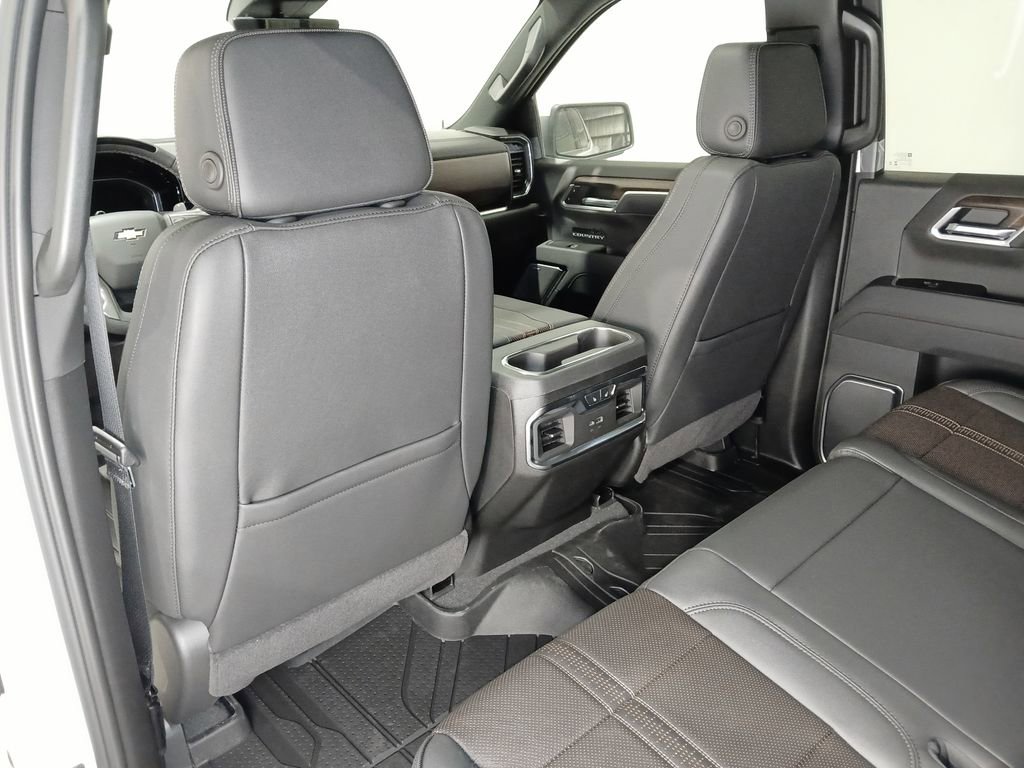 2026 Chevrolet Silverado 1500 High Country - Photo 16