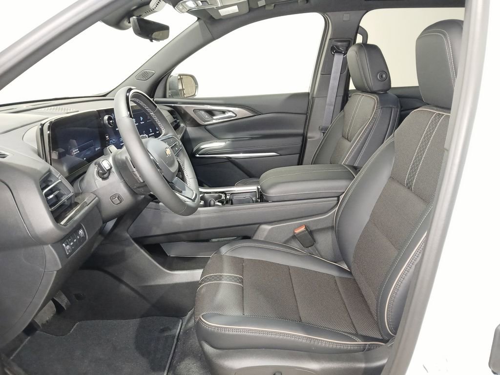 2026 Chevrolet Traverse High Country - Photo 13