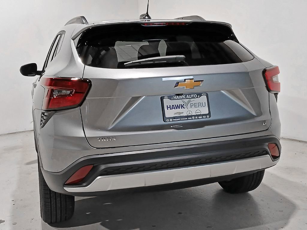 2026 Chevrolet Trax LT - Photo 5
