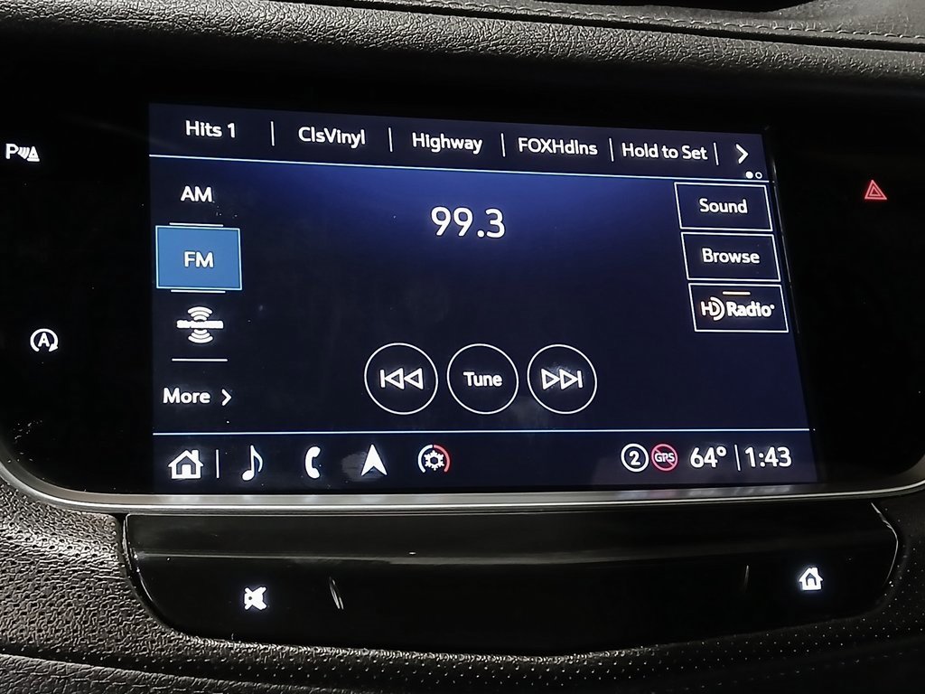 2025 CADILLAC XT5 - Image 24