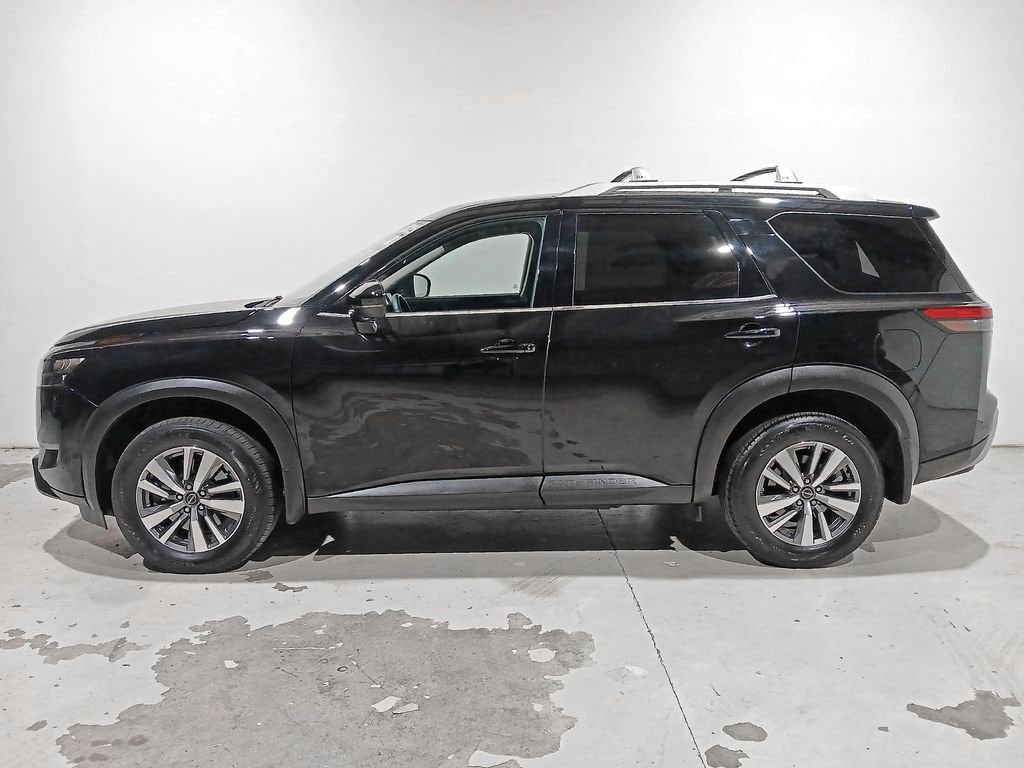 Used 2025 Nissan Pathfinder SL
