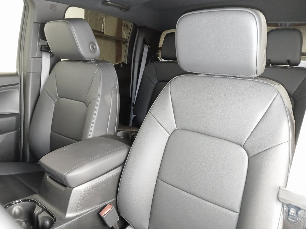 2026 Chevrolet Colorado Trail Boss - Photo 10