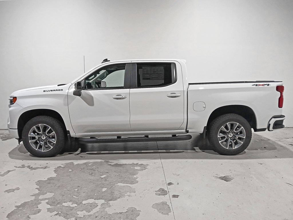 2026 Chevrolet Silverado 1500 RST photo 2