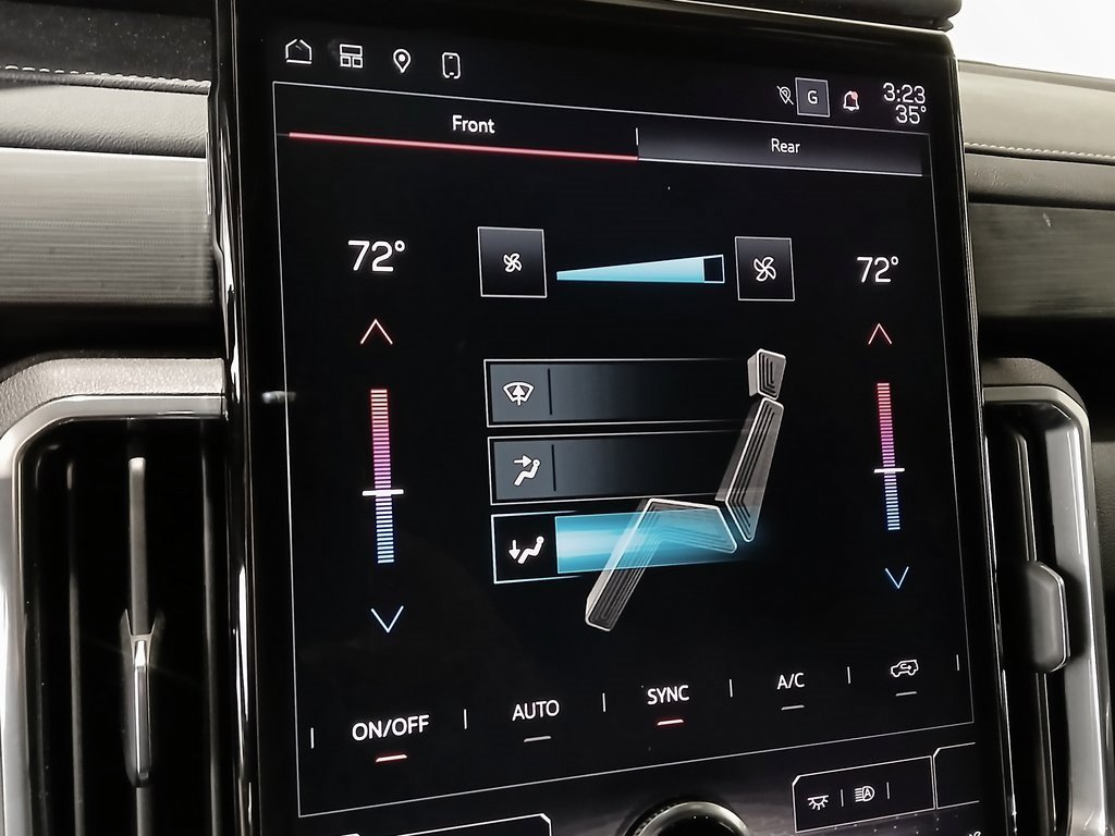 2025 GMC ACADIA - Image 25