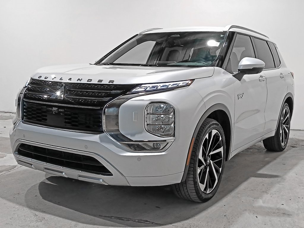 2024 MITSUBISHI OUTLANDER - Image 3