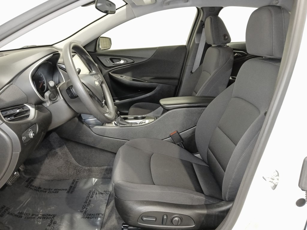 2024 CHEVROLET MALIBU - Image 9