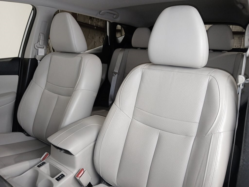 2018 NISSAN ROGUE SPORT - Image 11