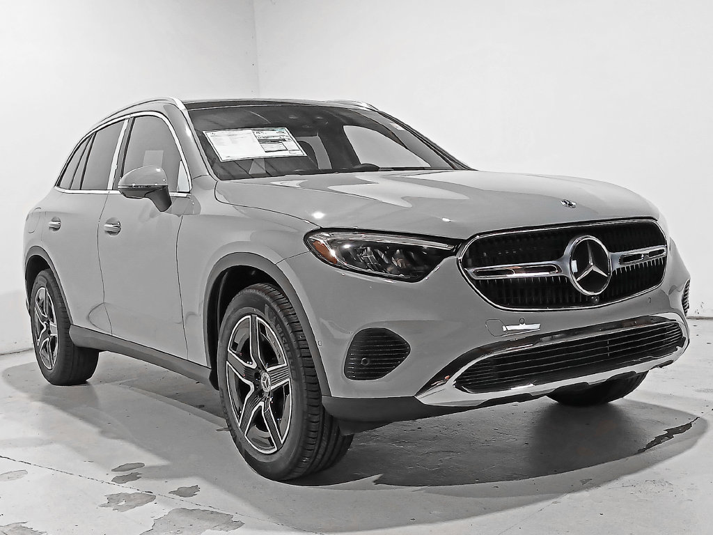 2027 Mercedes-Benz GLC Base
