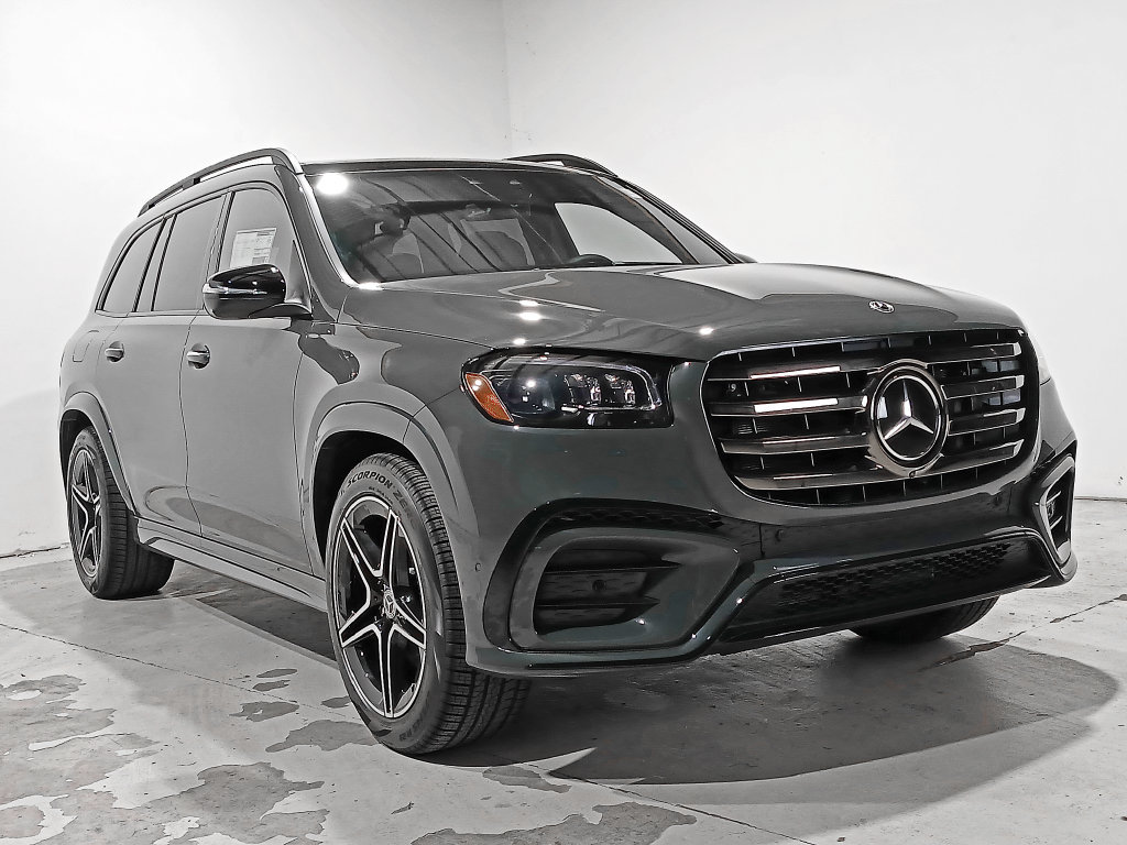 2026 Mercedes-Benz GLS Base