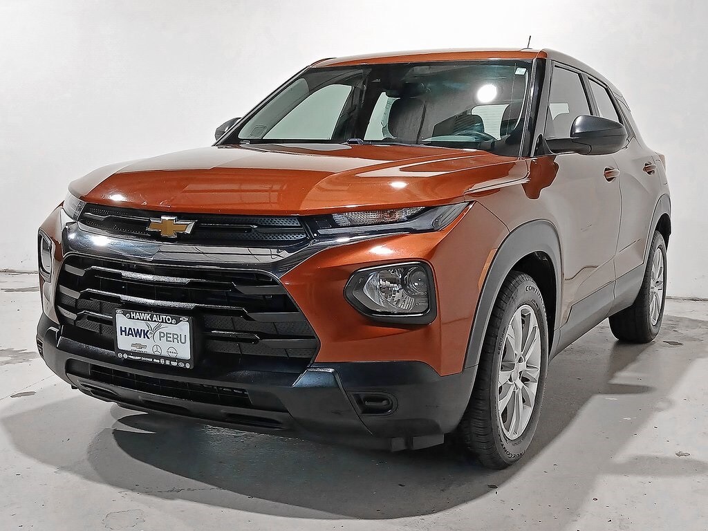 2021 Chevrolet Trailblazer LS photo 3