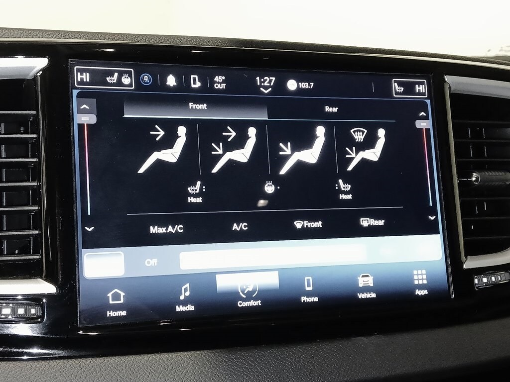 2024 CHRYSLER PACIFICA - Image 25