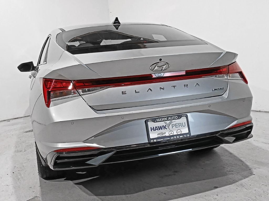 2023 HYUNDAI ELANTRA - Image 5